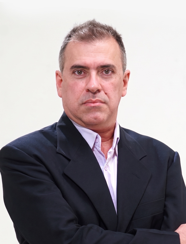Dr. Sebastião V. Castro